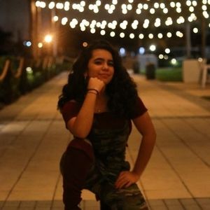 Meet your Posher, Alexia